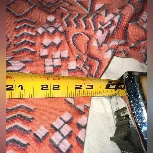 Lularoe Peach & Grey XXS Irma tunic top. Aztec pattern, soft cotton blend..faded - Picture 4 of 7